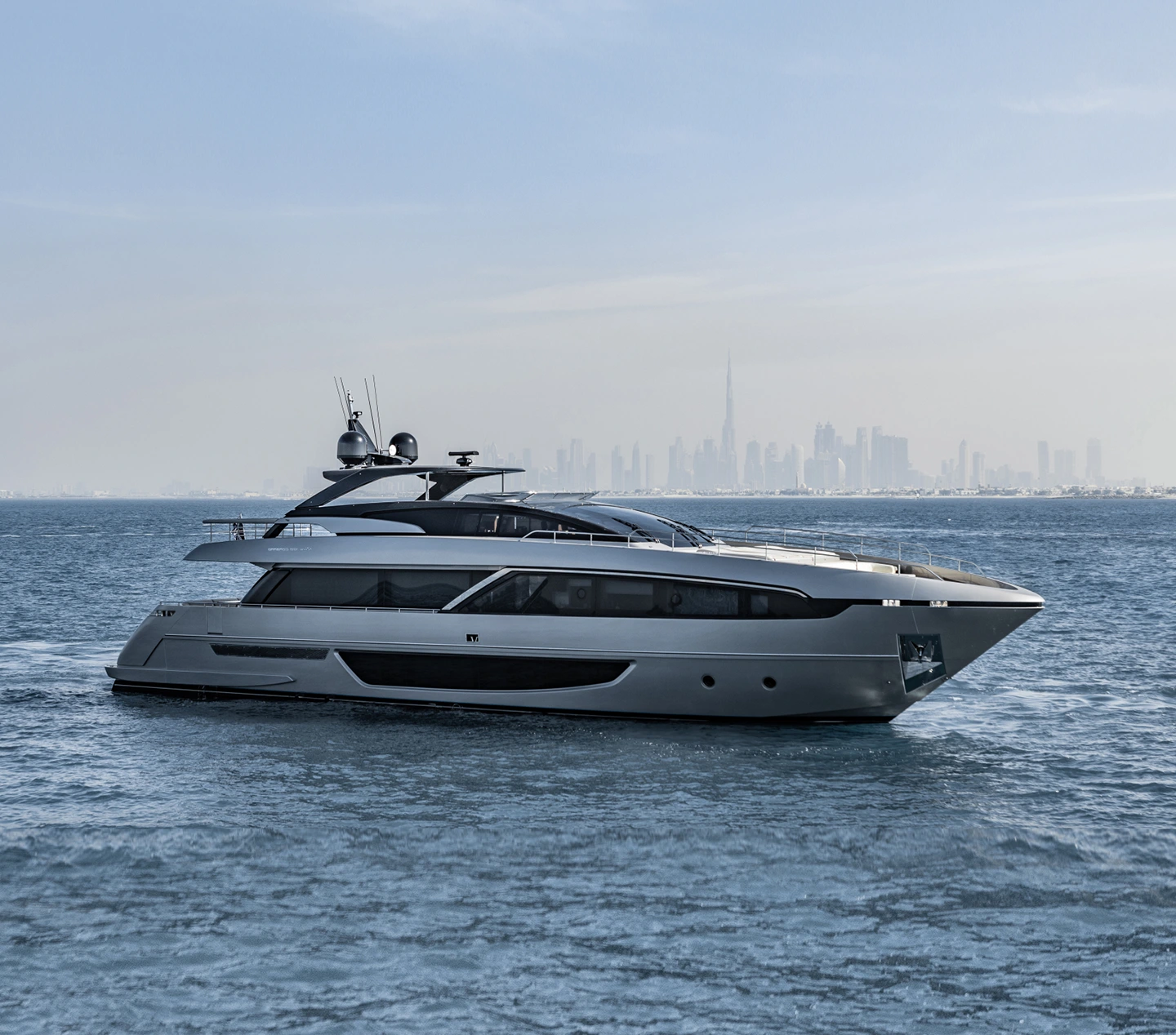 Arus Yacht