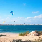 jebel_ali_beach_kiters
